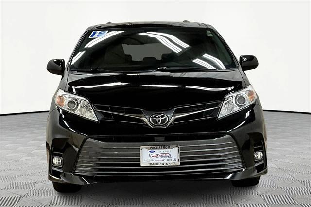 2018 Toyota Sienna XLE Premium 7 Passenger 2018 Toyota Sienna XLE Premium 7 Passenger