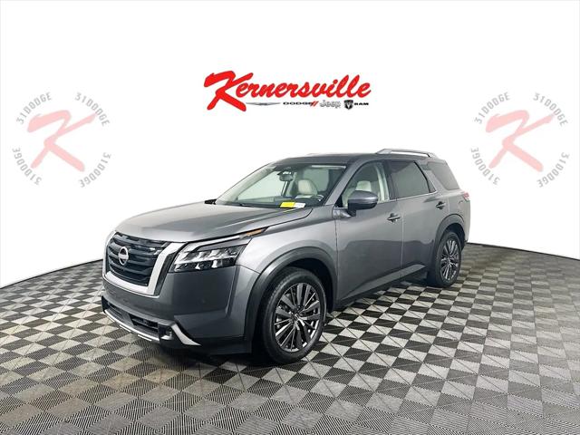 2022 Nissan Pathfinder SL 4WD 2022 Nissan Pathfinder SL 4WD