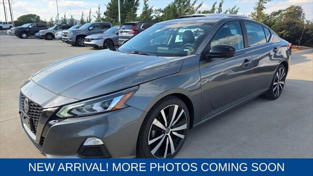 2020 Nissan Altima SR FWD 2020 Nissan Altima SR FWD