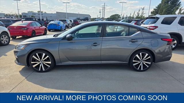 2020 Nissan Altima SR FWD 2020 Nissan Altima SR FWD