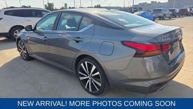 2020 Nissan Altima SR FWD 2020 Nissan Altima SR FWD