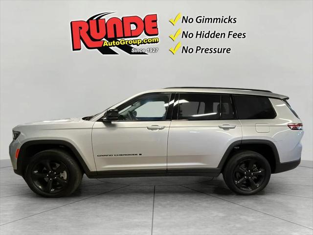 2023 Jeep Grand Cherokee L Limited 4x4 2023 Jeep Grand Cherokee L Limited 4x4
