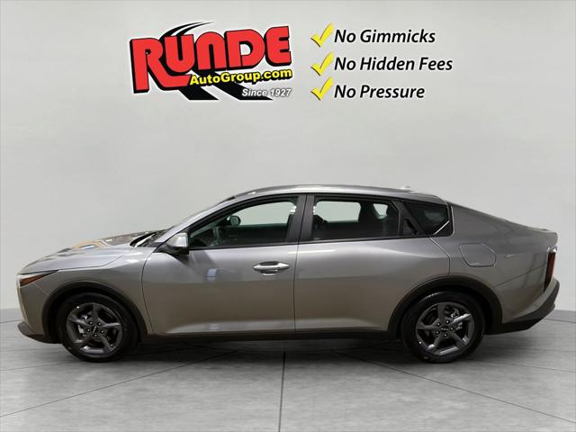 2025 Kia K4 LXS 2025 Kia K4 LXS