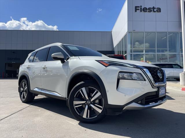 2021 Nissan Rogue Platinum FWD