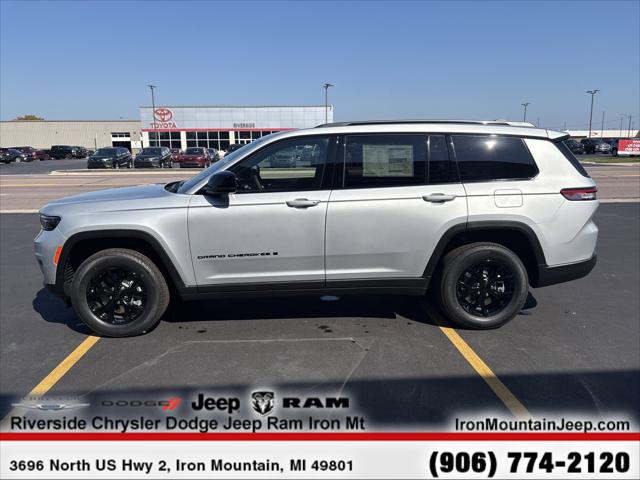2025 Jeep Grand Cherokee GRAND CHEROKEE L ALTITUDE X 4X4