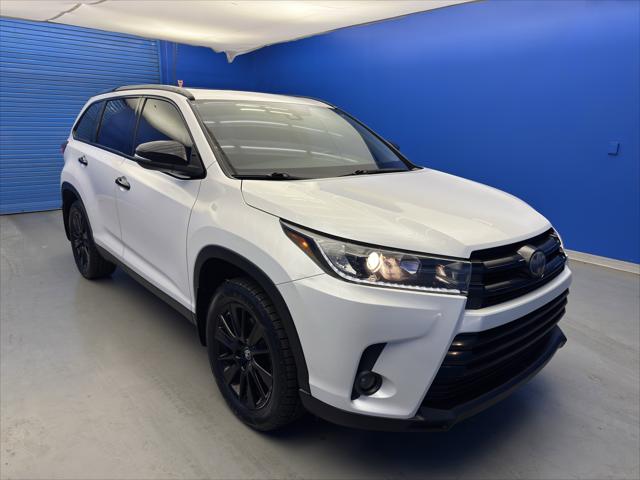 2019 Toyota Highlander SE 2019 Toyota Highlander SE
