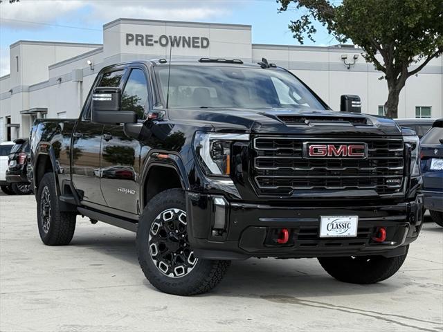 2024 GMC Sierra 2500HD 4WD Crew Cab Standard Bed AT4