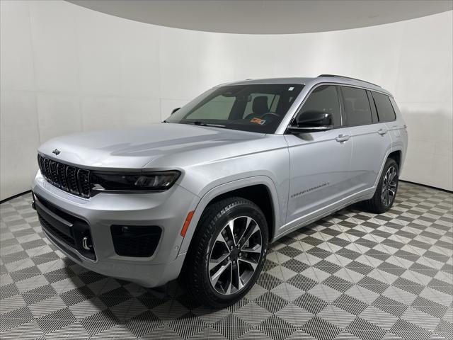 2023 Jeep Grand Cherokee L Overland 4x4 2023 Jeep Grand Cherokee L Overland 4x4