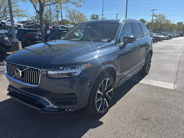 2021 Volvo XC90 T6 Momentum 7 Passenger