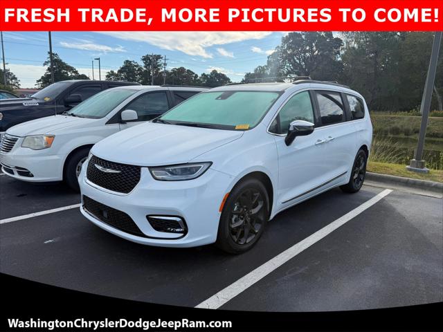 2023 Chrysler Pacifica Limited