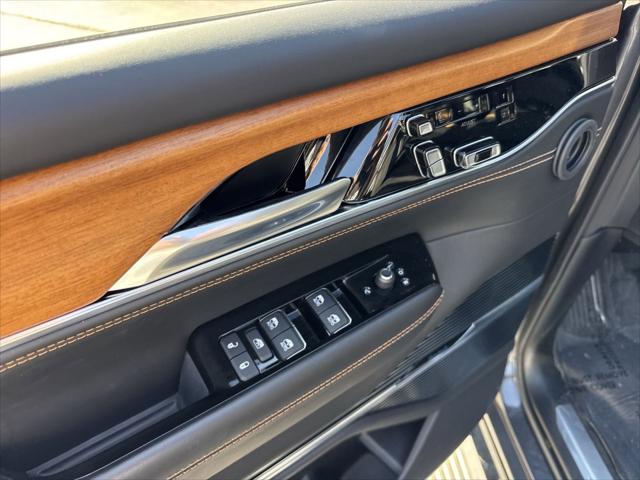 2023 Jeep Grand Wagoneer Series III 4x4