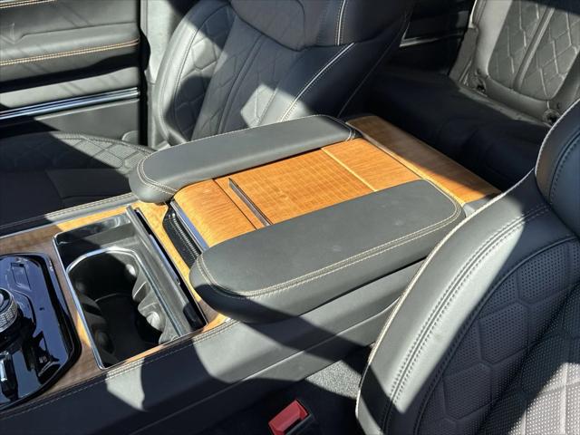 2023 Jeep Grand Wagoneer Series III 4x4