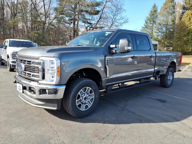 2025 Ford F-350 XLT