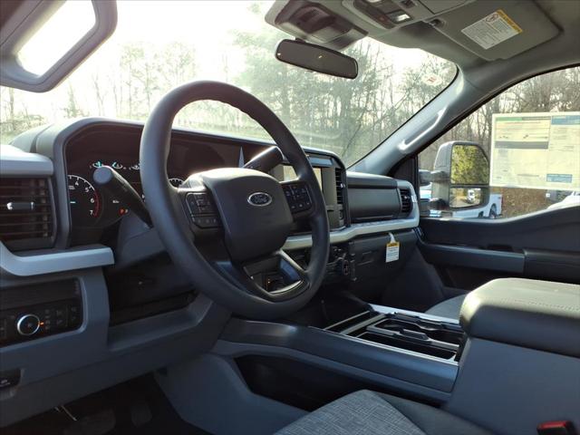 2025 Ford F-350 XLT