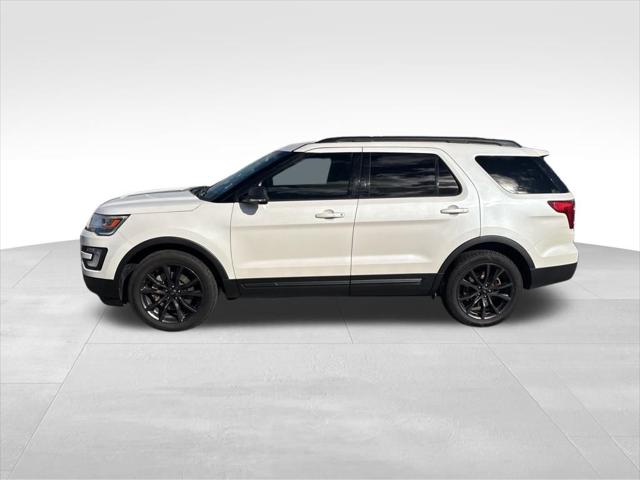 2017 Ford Explorer XLT 2017 Ford Explorer XLT