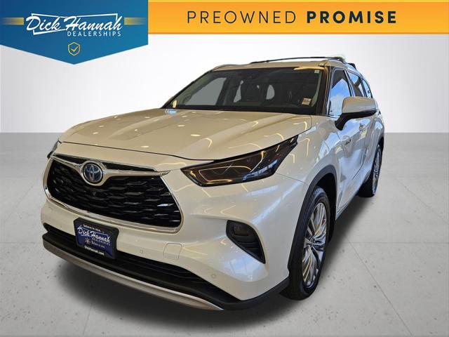 2021 Toyota Highlander Hybrid Platinum 2021 Toyota Highlander Hybrid Platinum