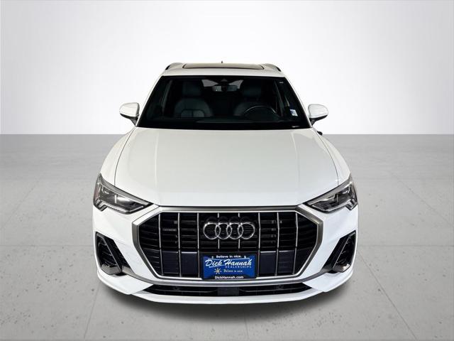 2024 Audi Q3 Premium 45 TFSI S line quattro Tiptronic