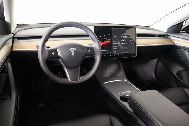 2022 Tesla Model 3 Long Range Dual Motor All-Wheel Drive 2022 Tesla Model 3 Long Range Dual Motor All-Wheel Drive