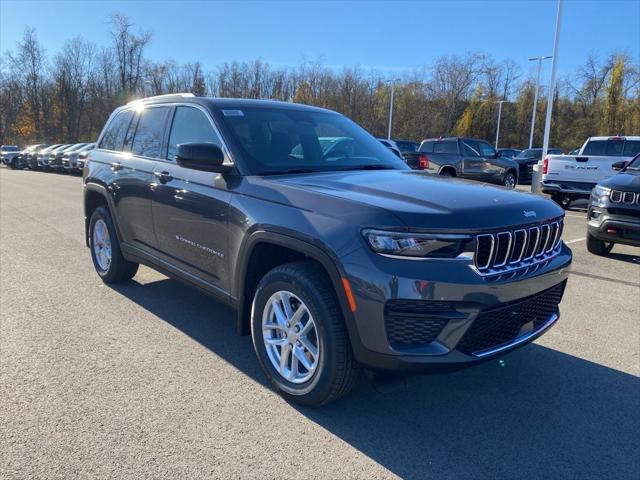 2025 Jeep Grand Cherokee GRAND CHEROKEE LAREDO X 4X4 2025 Jeep Grand Cherokee GRAND CHEROKEE LAREDO X 4X4