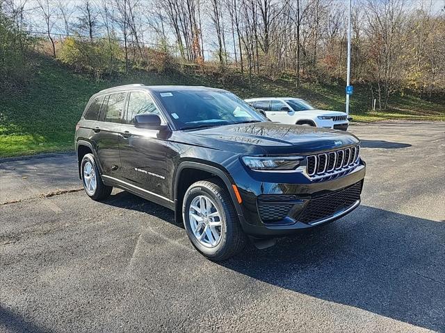2025 Jeep Grand Cherokee GRAND CHEROKEE LAREDO X 4X4 2025 Jeep Grand Cherokee GRAND CHEROKEE LAREDO X 4X4