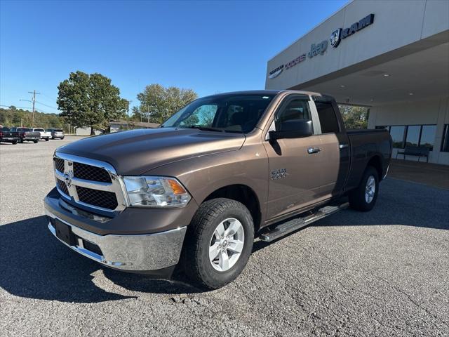 2018 RAM 1500 SLT Quad Cab 4x4 64 Box 2018 RAM 1500 SLT Quad Cab 4x4 64 Box