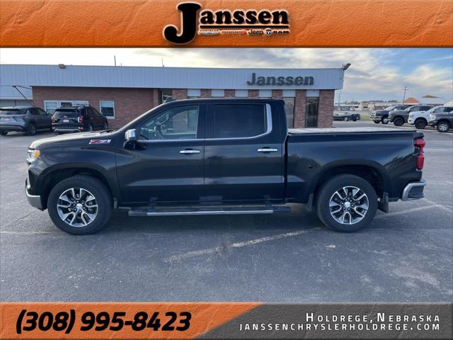 2022 Chevrolet Silverado 1500 4WD Crew Cab Short Bed LTZ