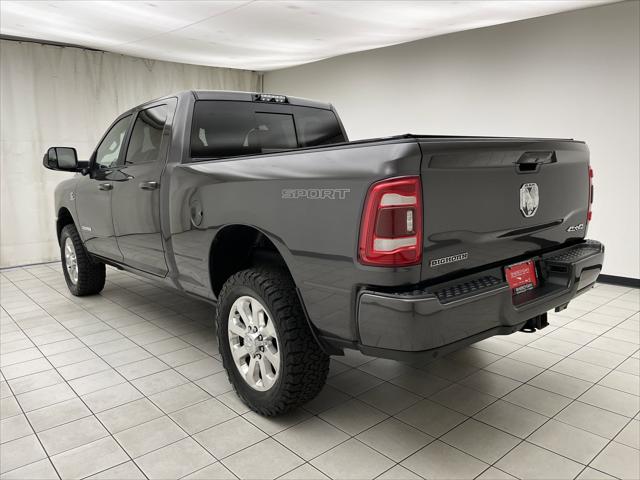 2021 RAM 2500 Big Horn Crew Cab 4x4 64 Box 2021 RAM 2500 Big Horn Crew Cab 4x4 64 Box