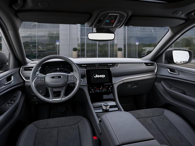 2025 Jeep Grand Cherokee Altitude X 4x4