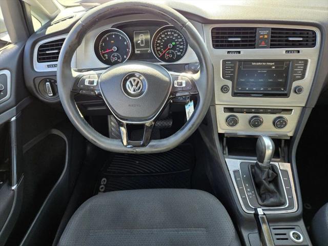 2016 Volkswagen Golf TSI S 4-Door