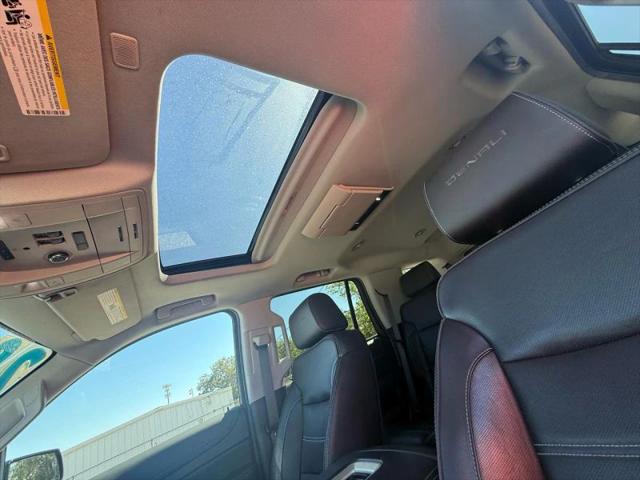 2020 GMC Yukon 4WD Denali