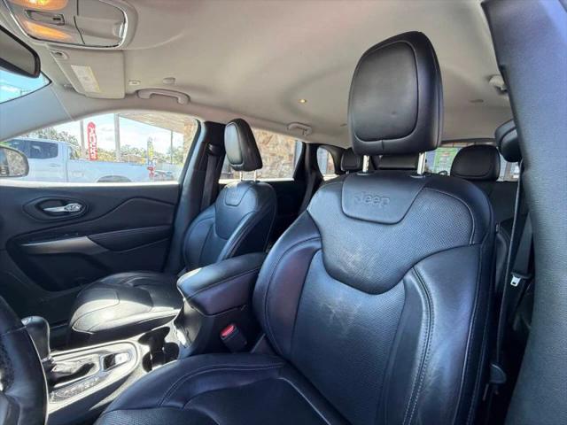 2019 Jeep Cherokee Limited FWD