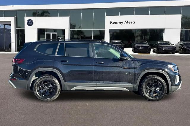 2026 Volkswagen Atlas Peak Edition