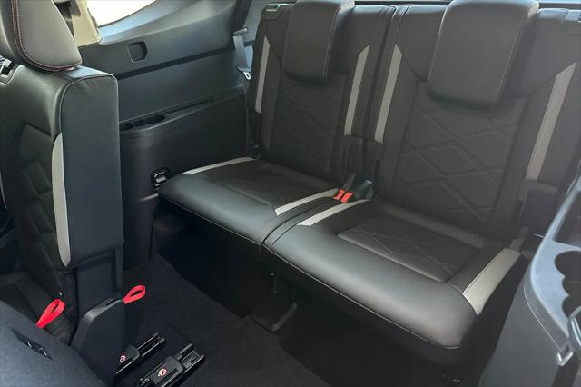 2026 Volkswagen Atlas Peak Edition