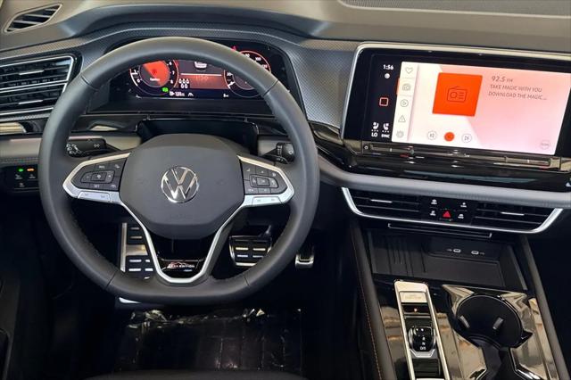 2025 Volkswagen Atlas 2.0T Peak Edition