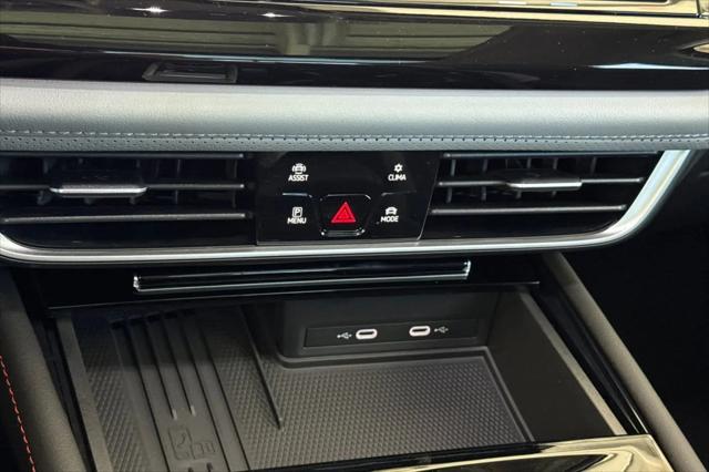 2025 Volkswagen Atlas 2.0T Peak Edition