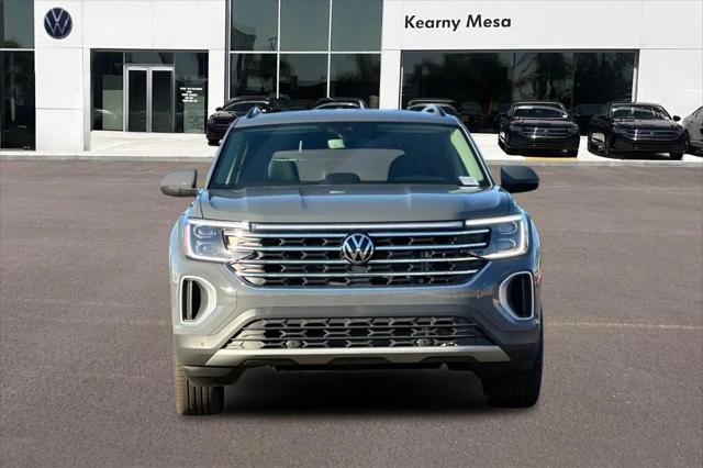 2026 Volkswagen Atlas SE with Technology