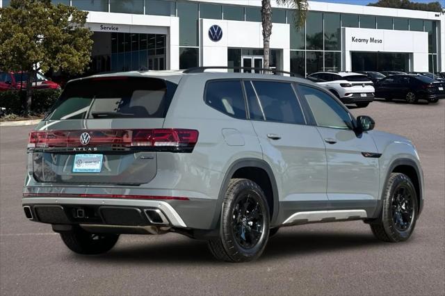 2025 Volkswagen Atlas 2.0T Peak Edition