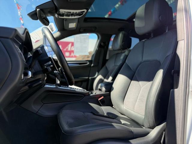2018 Porsche Macan Sport Edition
