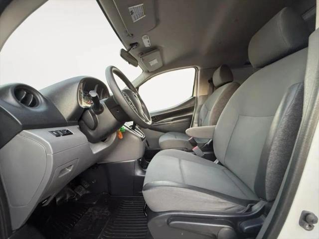 2018 Nissan NV200 SV