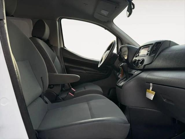 2018 Nissan NV200 SV