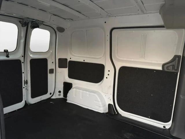 2018 Nissan NV200 SV