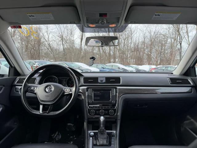 2018 Volkswagen Passat 2.0T SE