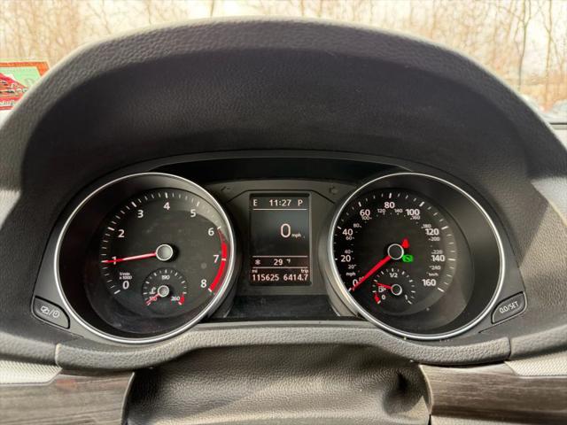 2018 Volkswagen Passat 2.0T SE