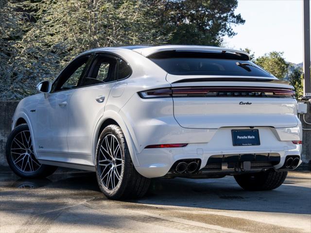2025 Porsche Cayenne E-Hybrid Turbo