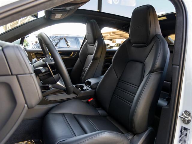 2025 Porsche Cayenne E-Hybrid Turbo