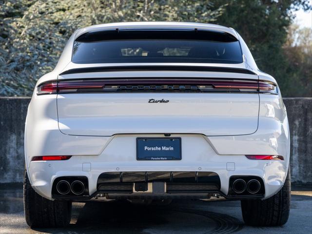 2025 Porsche Cayenne E-Hybrid Turbo