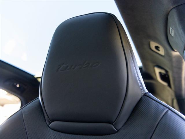 2025 Porsche Cayenne E-Hybrid Turbo