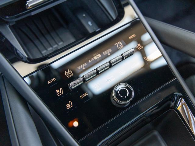 2025 Porsche Cayenne E-Hybrid Turbo