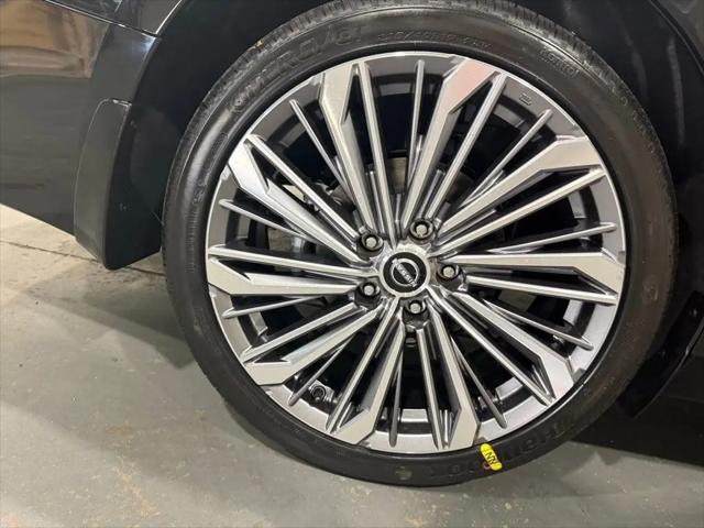 2025 Nissan Altima SL FWD