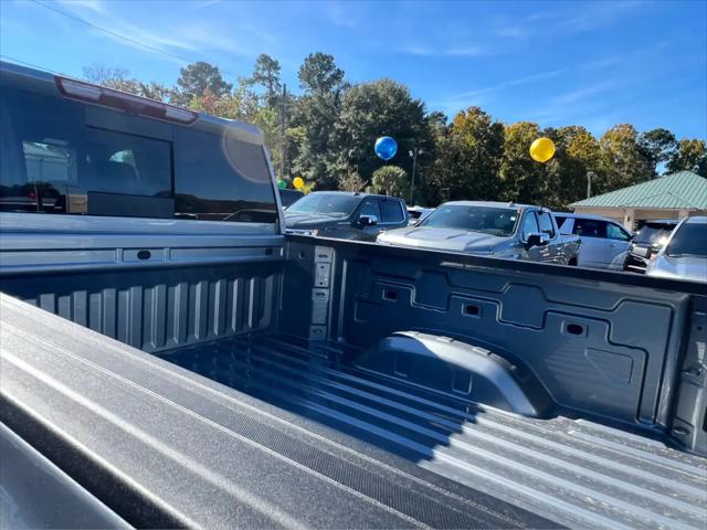 2026 GMC Sierra 2500HD Crew Cab, Standard Bed, SLT, 4WD